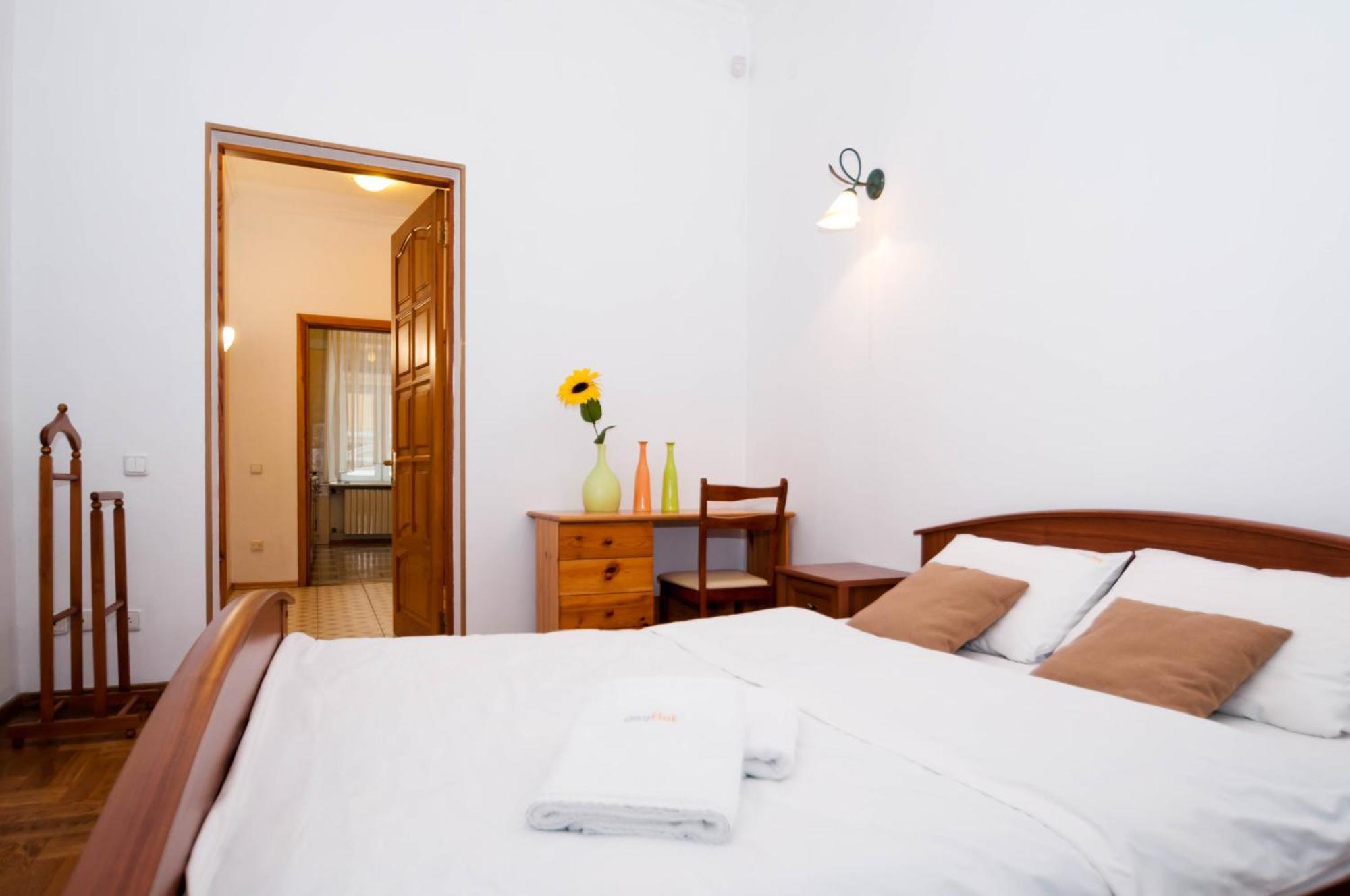 Central Apartments Kiev Luaran gambar
