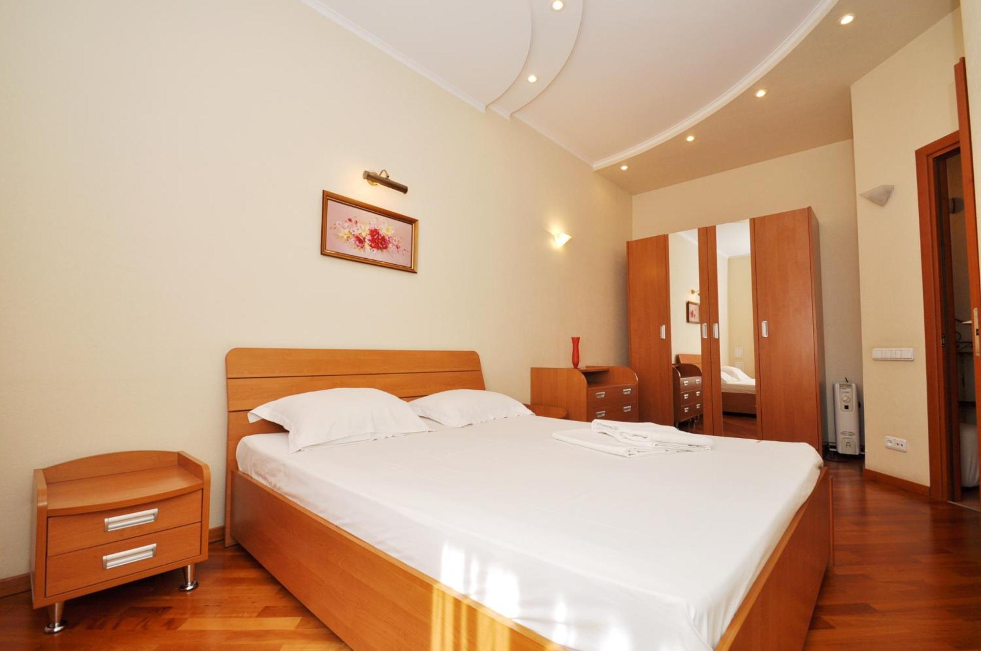 Central Apartments Kiev Luaran gambar