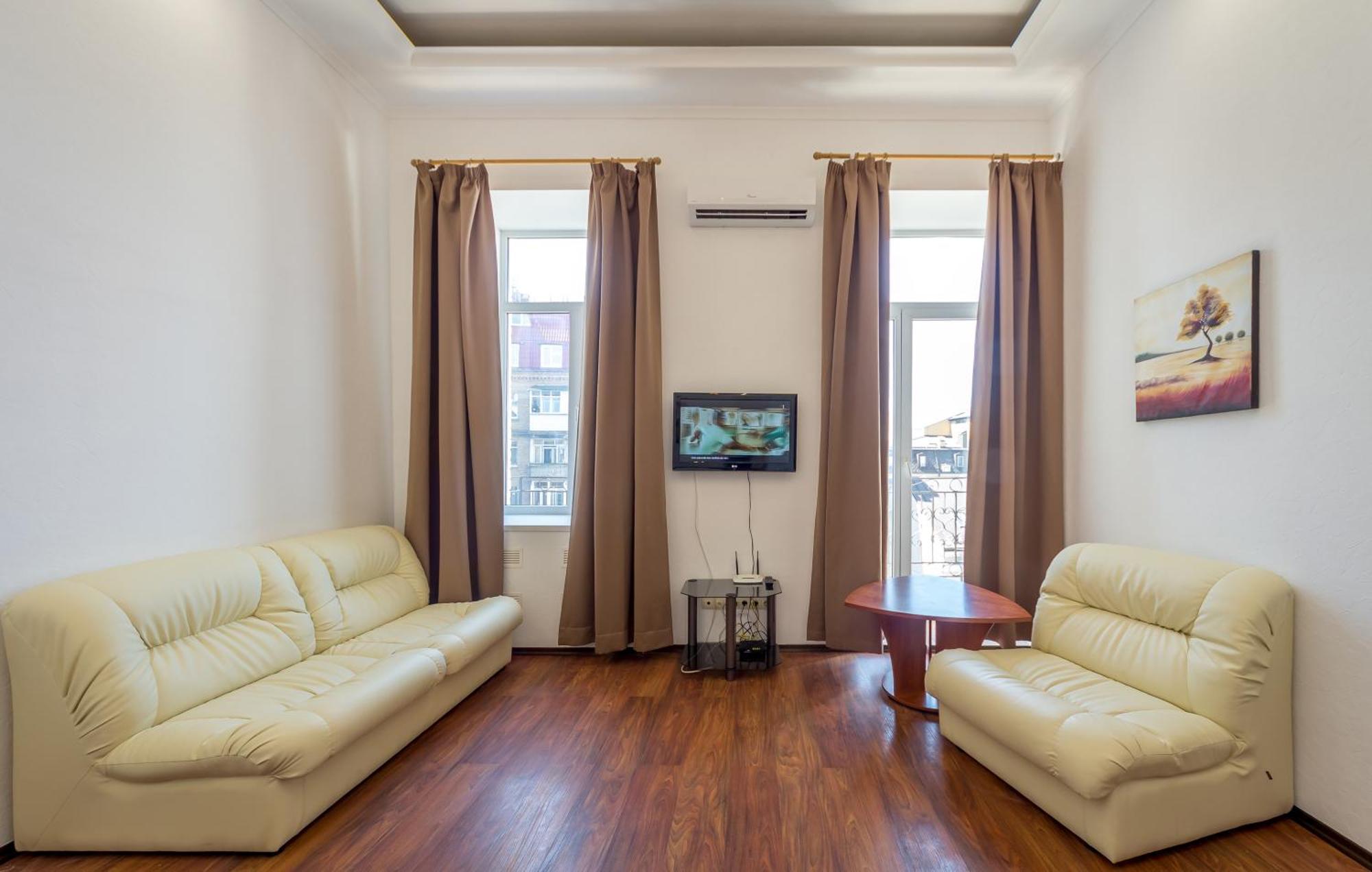 Central Apartments Kiev Luaran gambar