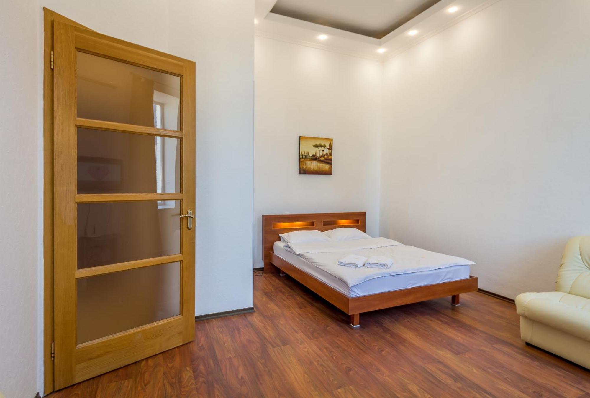 Central Apartments Kiev Luaran gambar