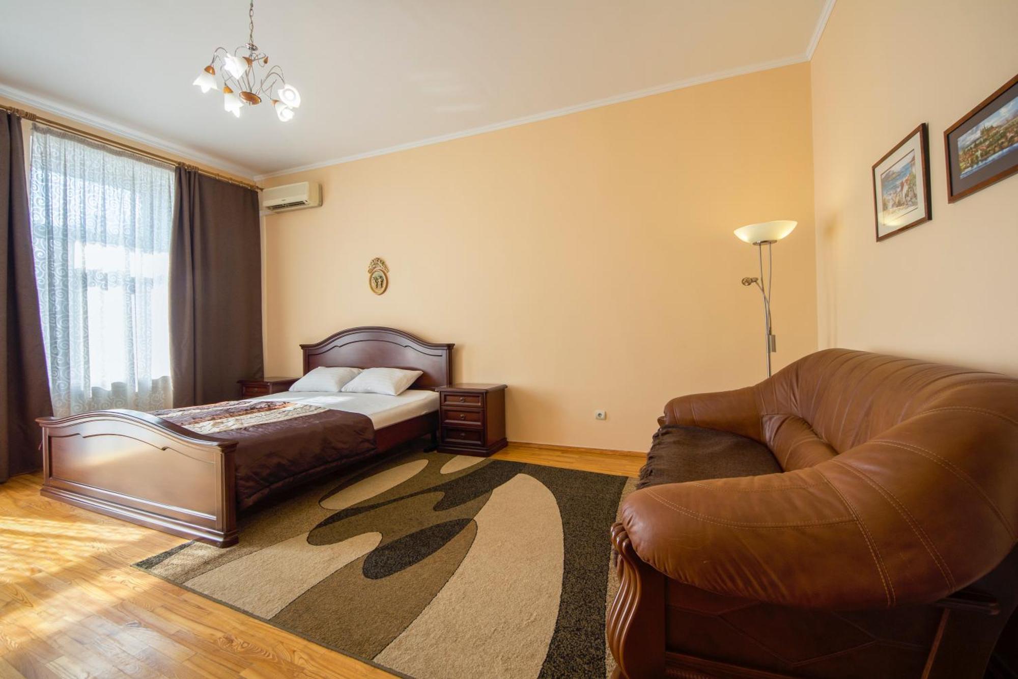 Central Apartments Kiev Luaran gambar