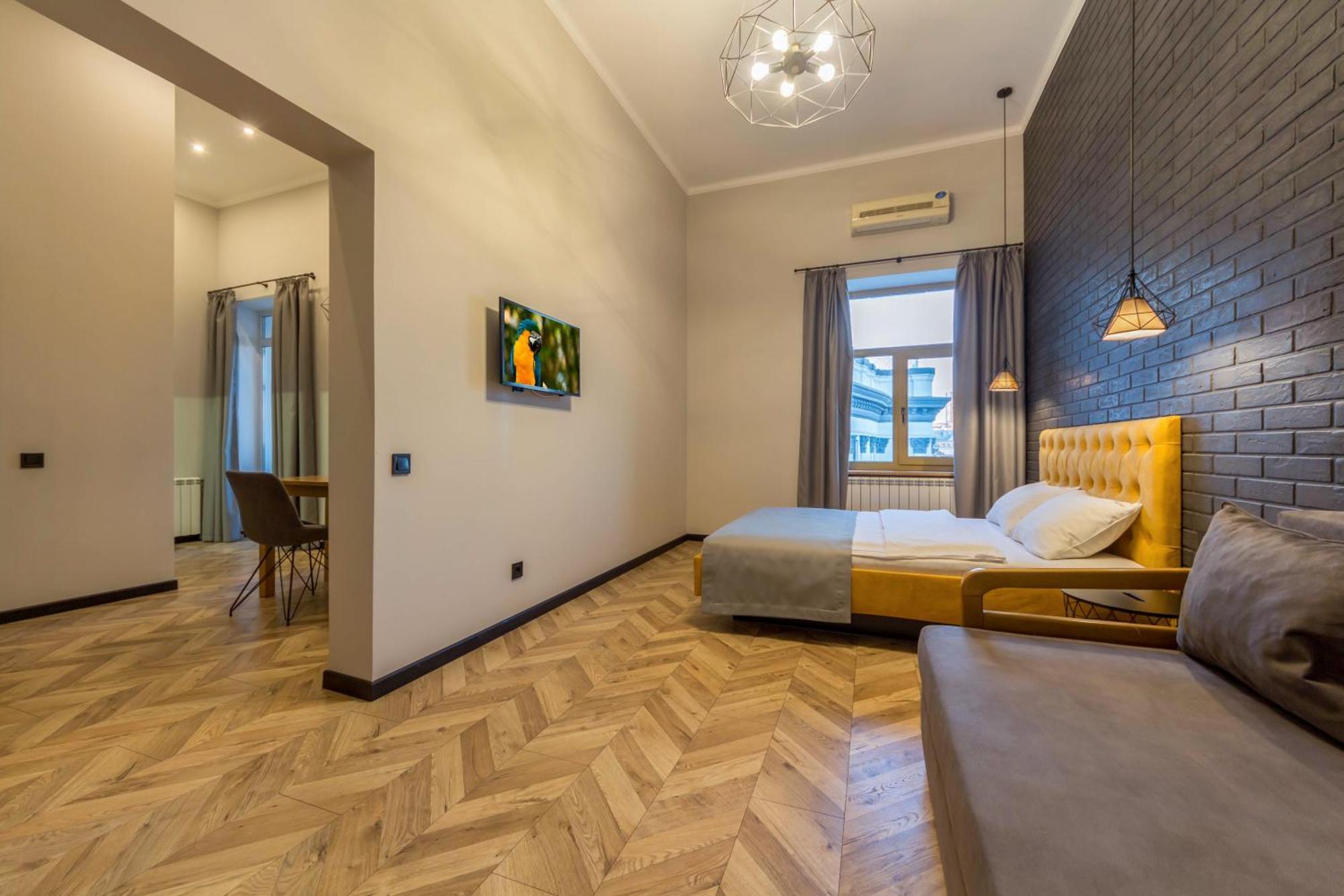 Central Apartments Kiev Luaran gambar