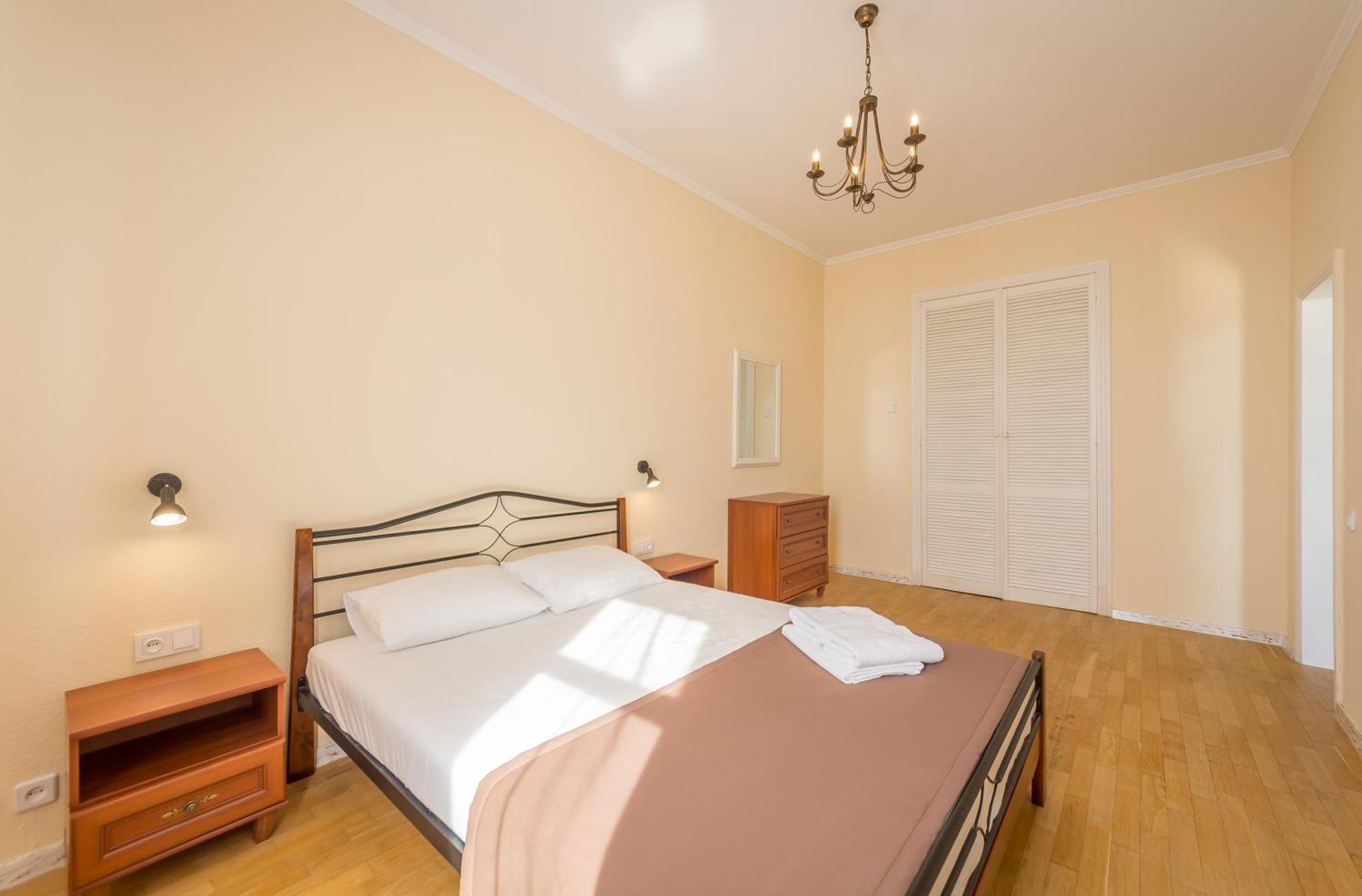 Central Apartments Kiev Luaran gambar
